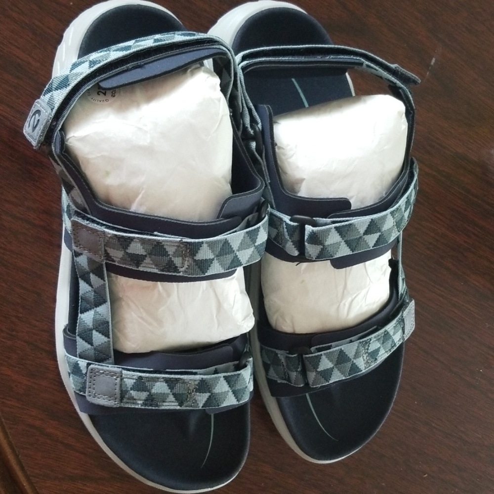Ecco Sandals